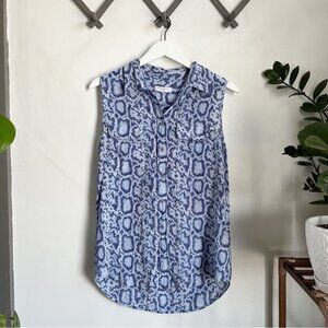 Equipment Sleeveless Slim Signature Blouse in Hydrangea